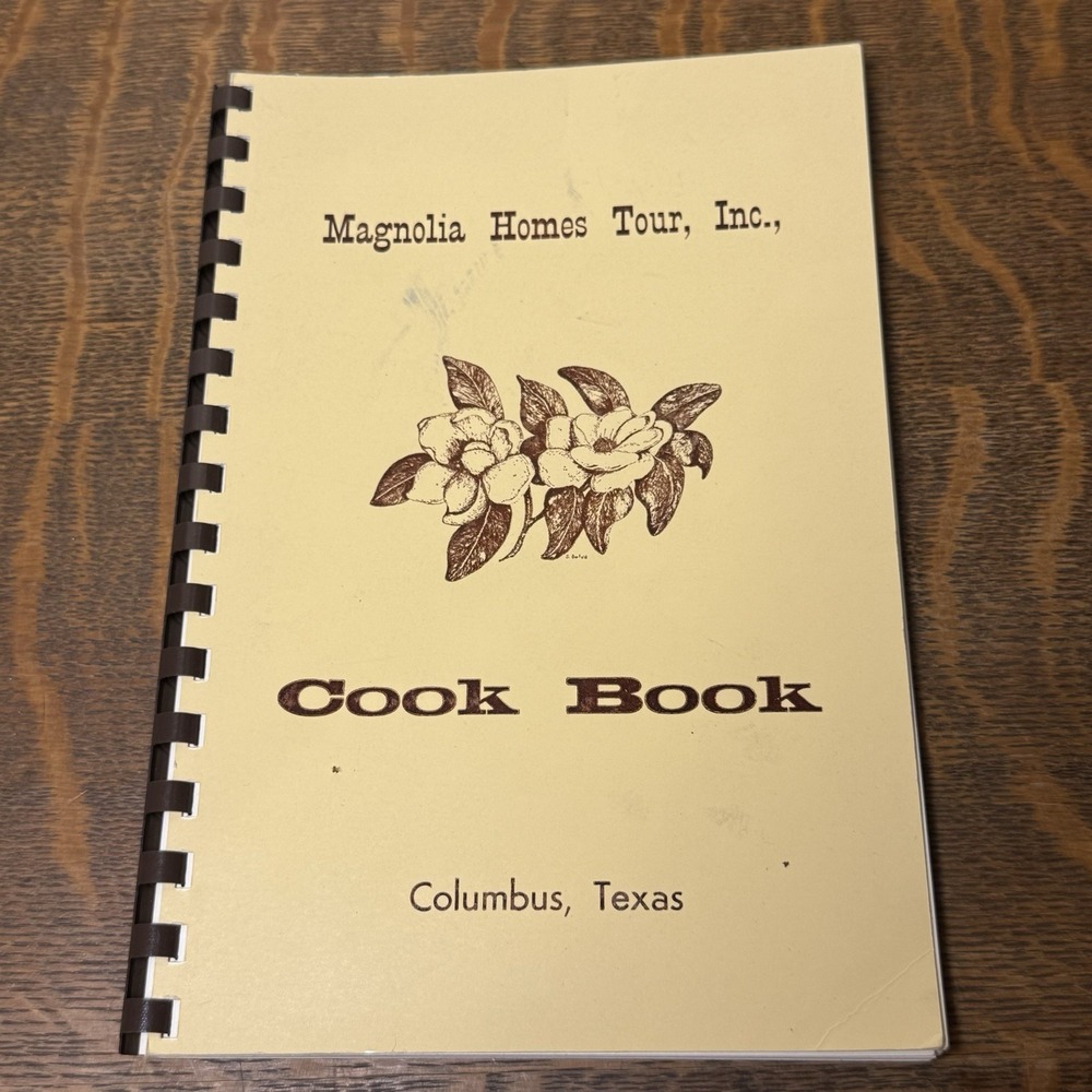 "The Columbus Collection" cookbook, 1970's, Magnolia Homes Tour, Columbus Texas